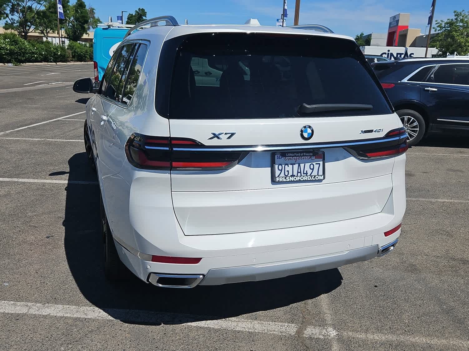 Used 2023 BMW X7 xDrive40i w/ Premium Package image 7