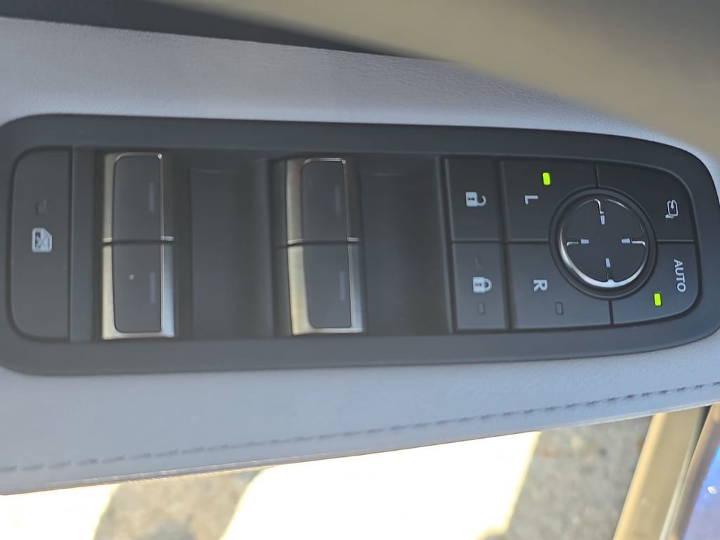 Used 2024 Lexus RX 350 w/ Convenience Package image 25