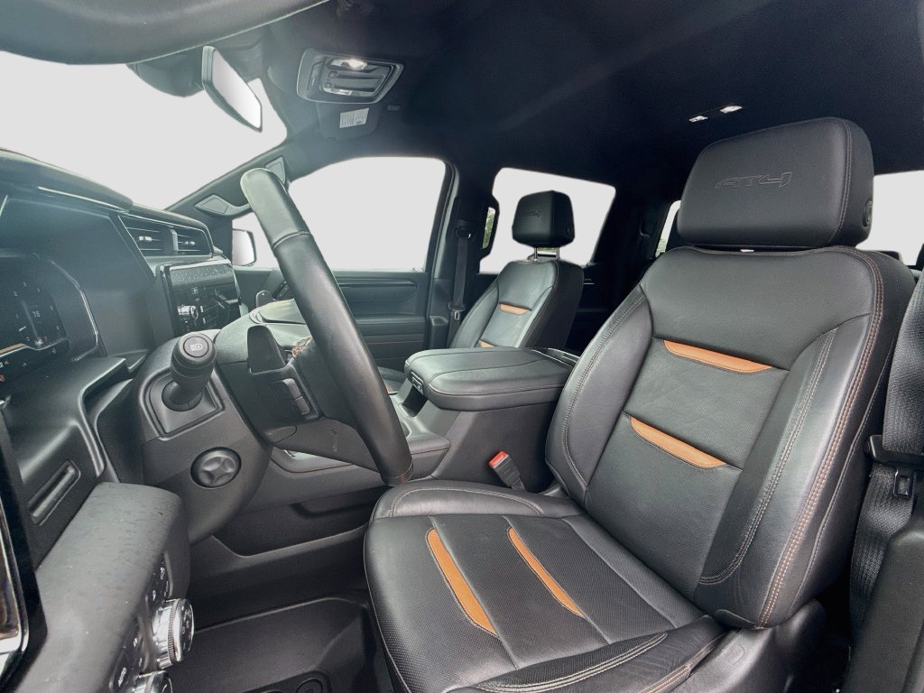 Used 2025 GMC Sierra 1500 AT4 AWD/4WD image 13