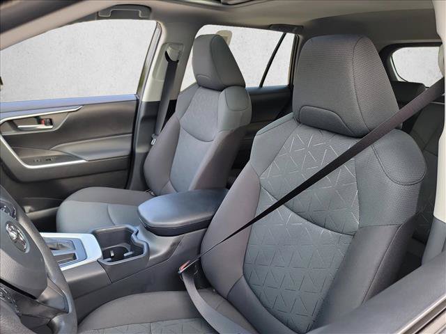 Used 2025 Toyota RAV4 XLE w/ Convenience Package FWD image 13