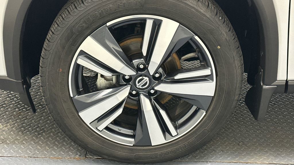 Certified 2021 Nissan Rogue SL w/ Premium Package image 20