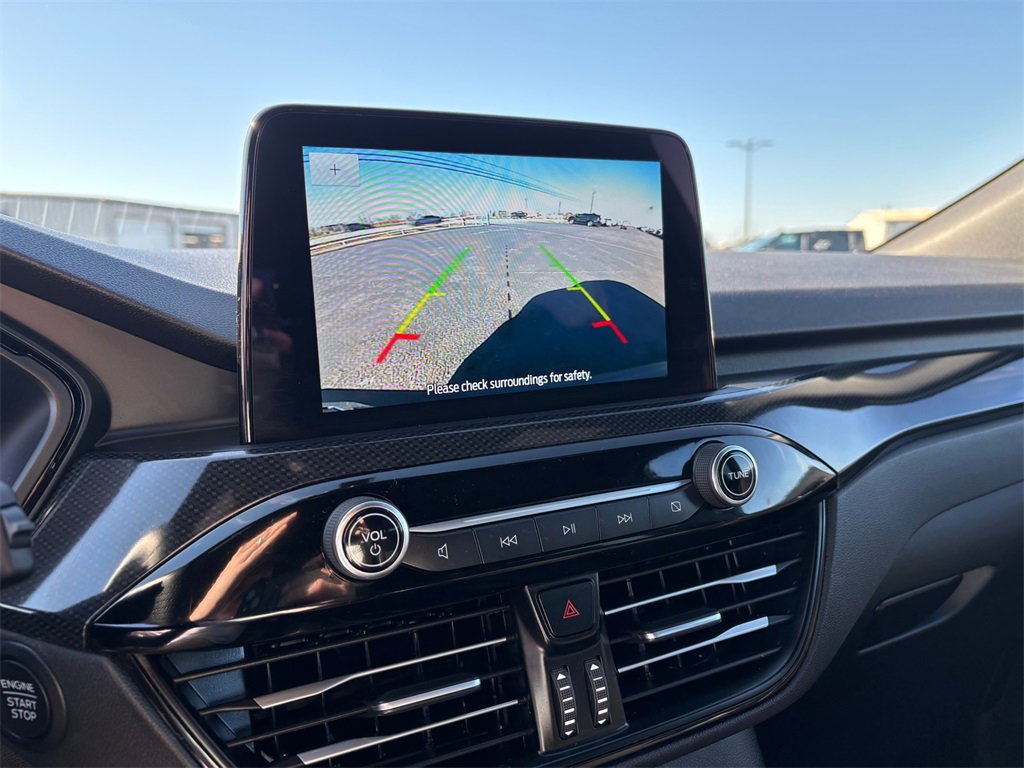 Used 2025 Ford Escape ST-Line image 23