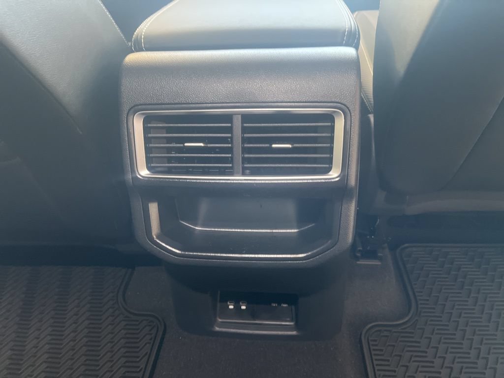 New 2026 Volkswagen Atlas Cross Sport SE AWD/4WD image 37