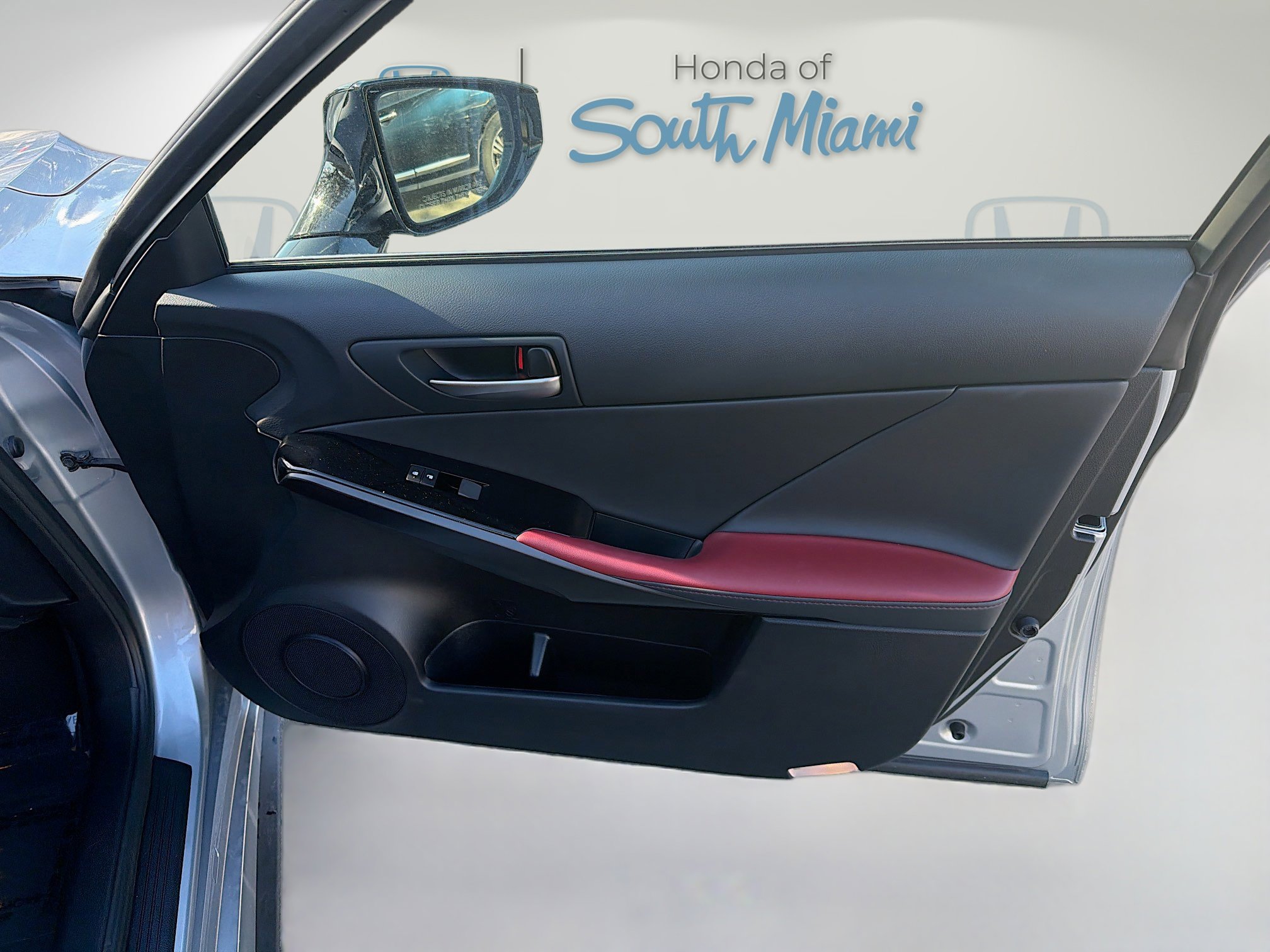 Used 2025 Lexus IS 300 w/ Comfort Package image 32