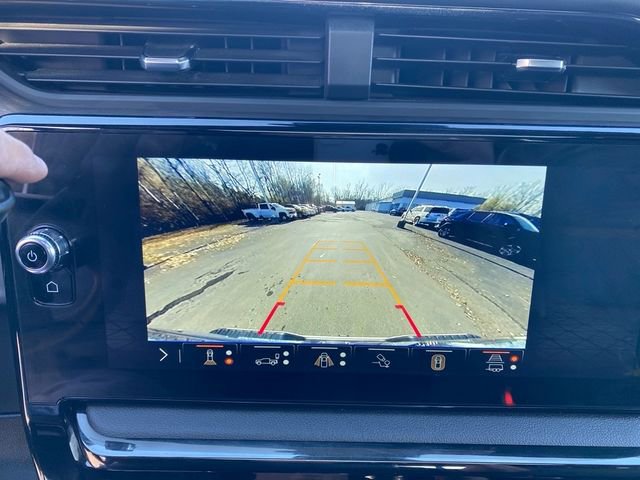 Used 2025 GMC Sierra 3500 AT4 w/ AT4 Premium Plus Package image 15