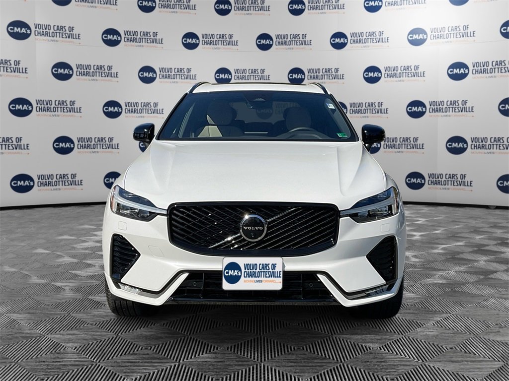 New 2026 Volvo XC60 B5 Plus w/ Protection Package Premier image 8