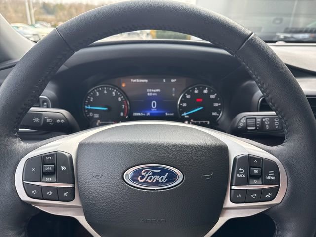 Used 2023 Ford Explorer XLT w/ Equipment Group 202A image 11