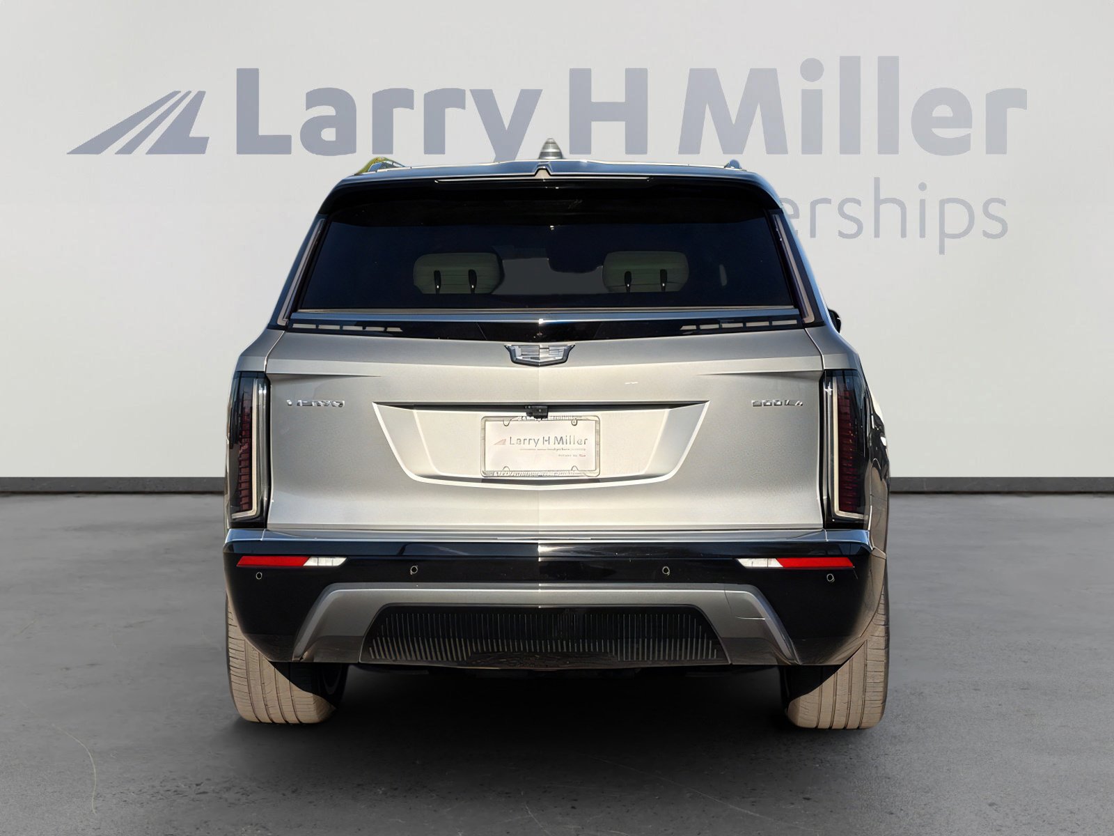 Used 2026 Cadillac Vistiq Luxury image 5