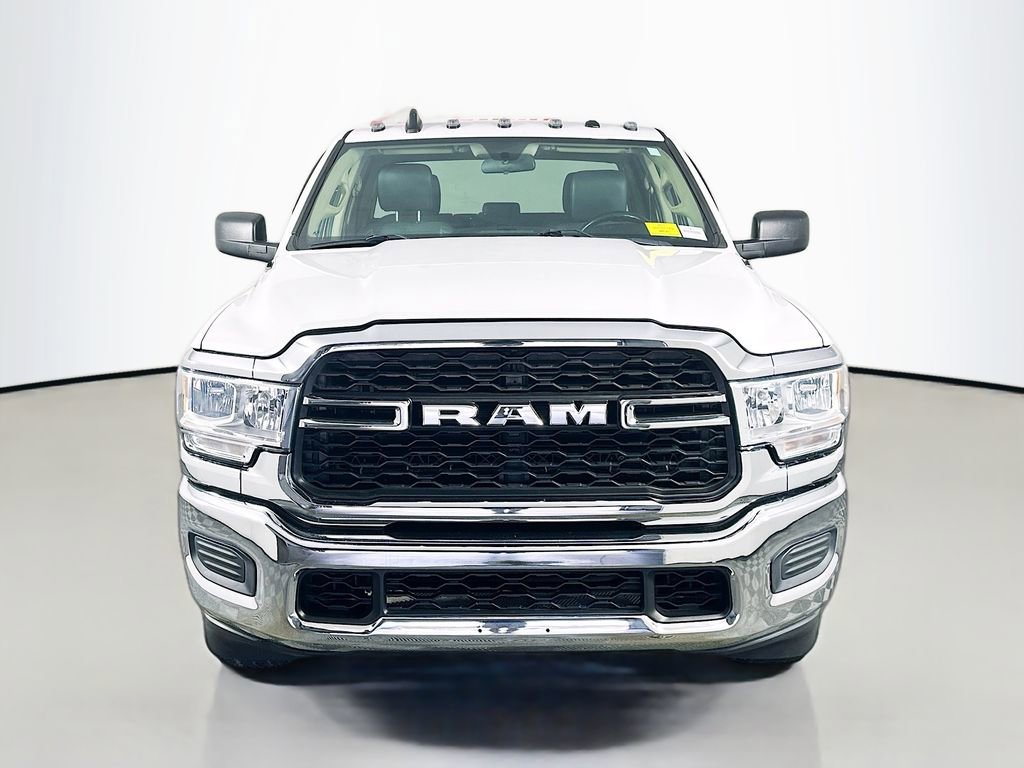 Used 2020 RAM 2500 Tradesman w/ Chrome Appearance Group image 2