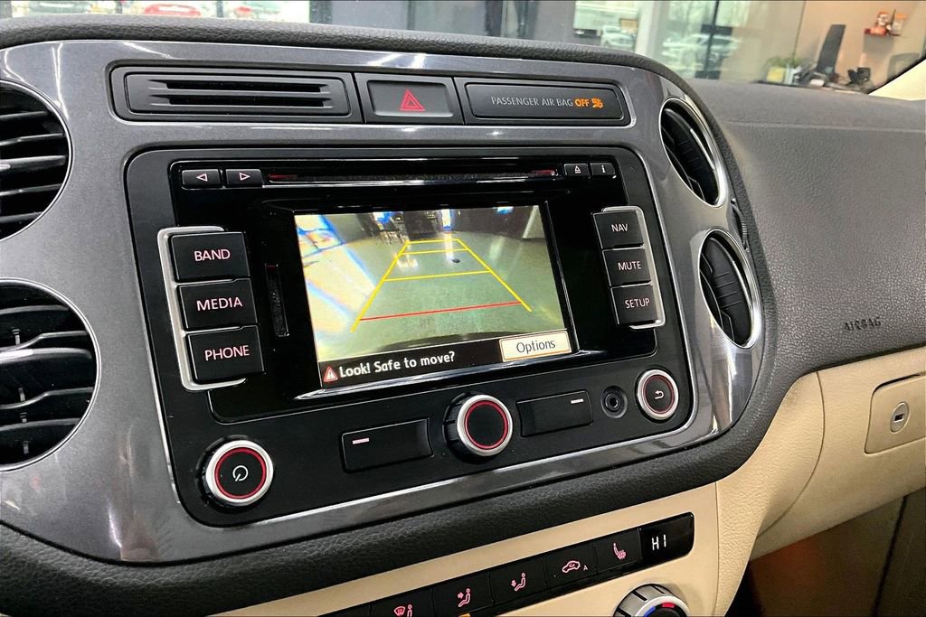 Used 2013 Volkswagen Tiguan SEL image 13