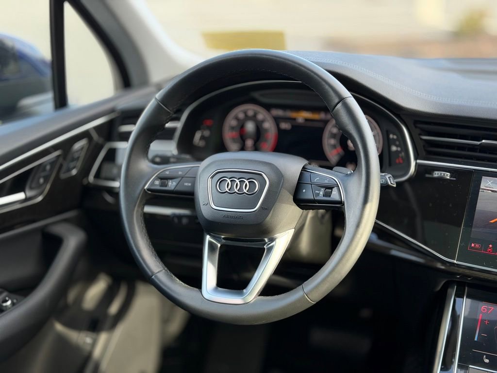 Used 2023 Audi Q7 2.0T Premium Plus w/ Convenience Package AWD/4WD image 12