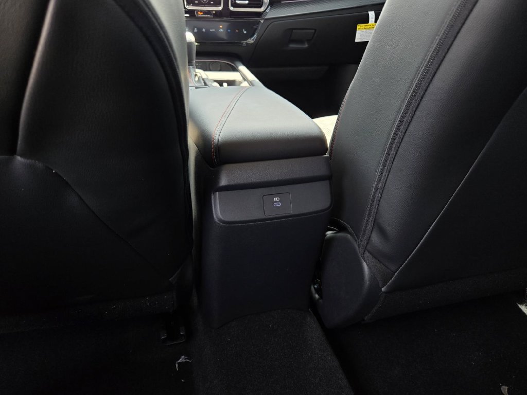 New 2026 Nissan Sentra SR w/ SR Premium Package FWD image 13