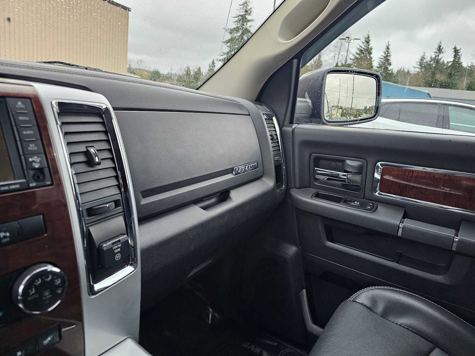 Used 2011 RAM 1500 Laramie w/ Protection Group image 28