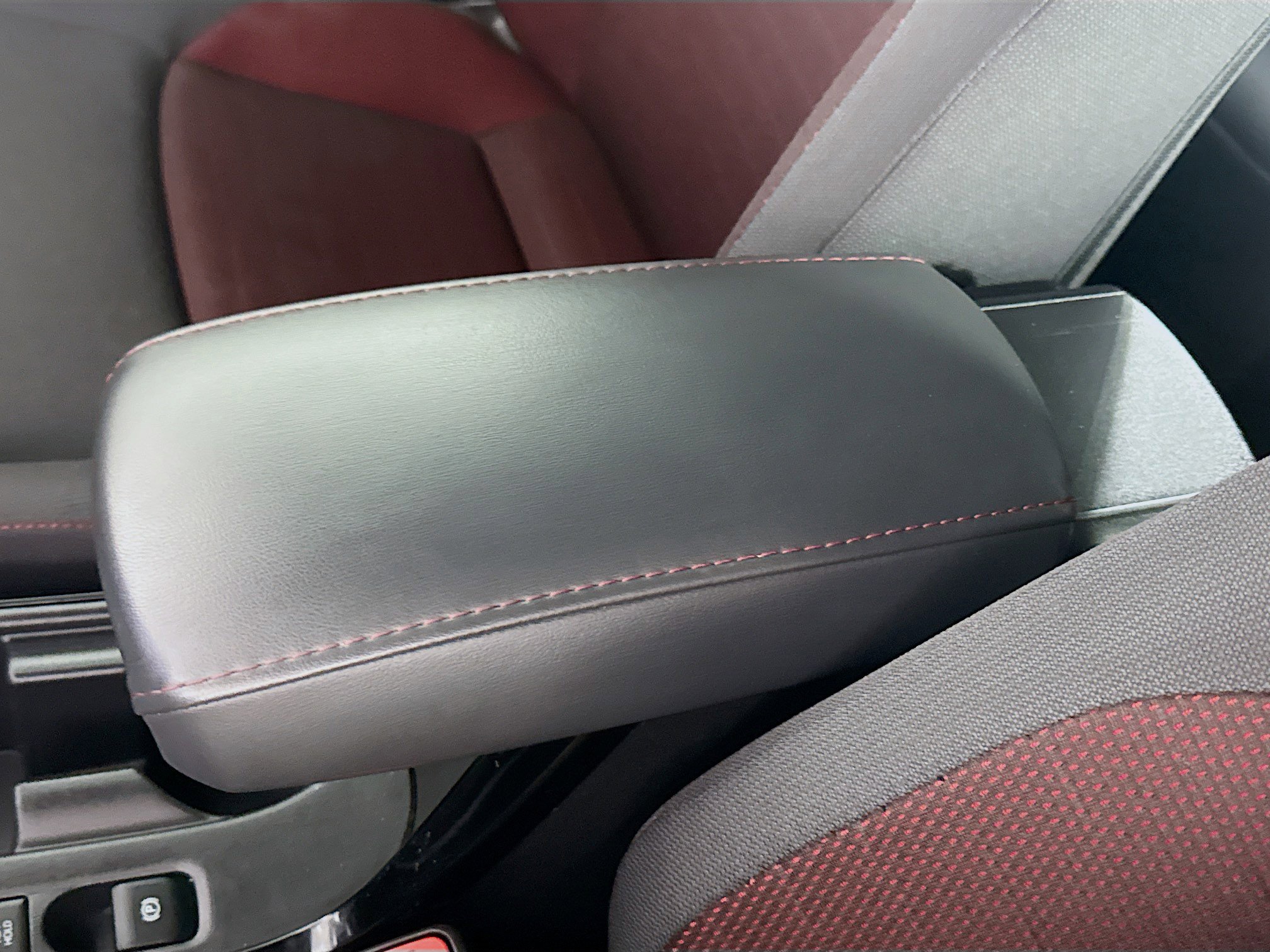 Used 2024 Toyota Corolla SE image 18