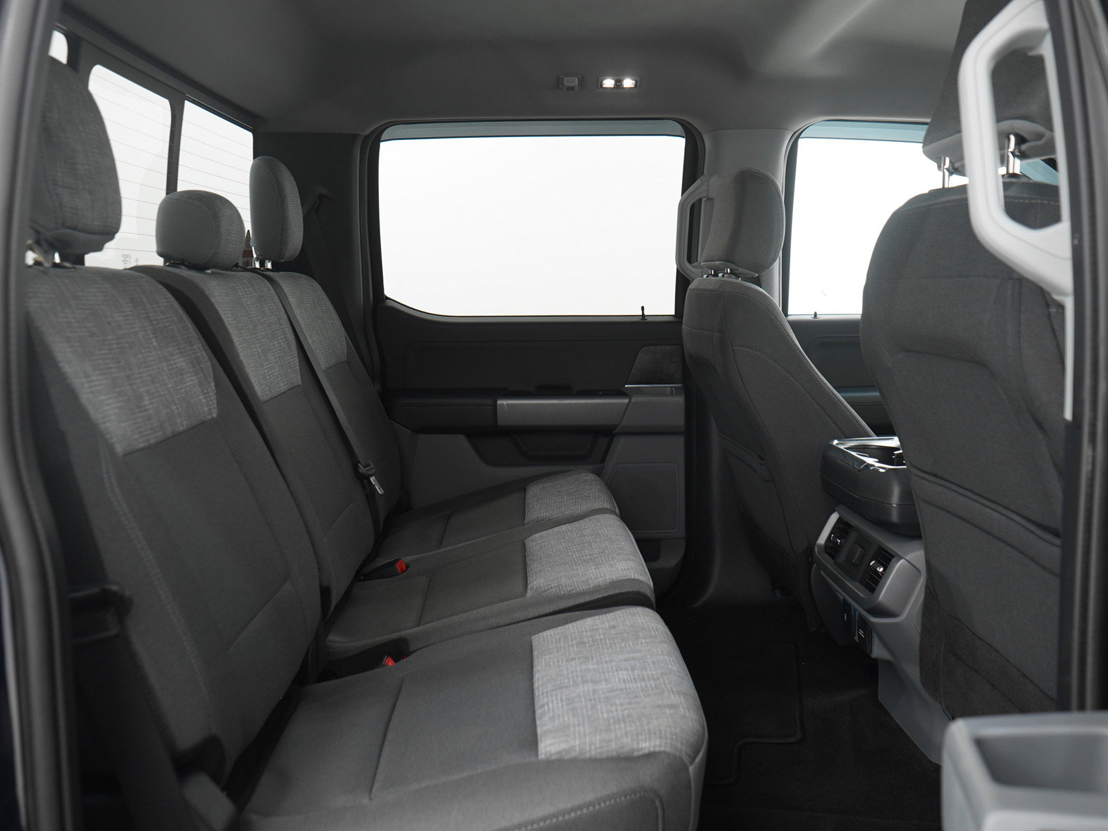 Used 2022 Ford F150 XLT w/ Equipment Group 302A High image 15