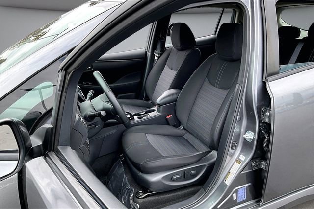Certified 2025 Nissan Leaf SV Plus FWD image 20