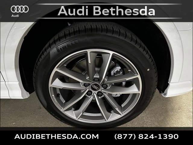 New 2025 Audi Q3 2.0T Premium image 9