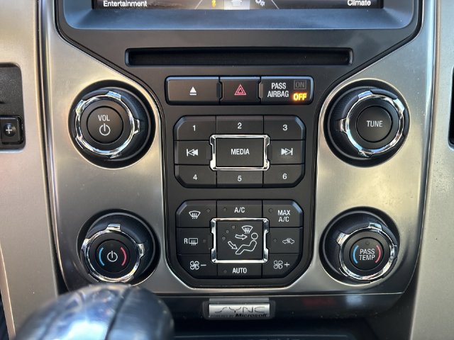 Used 2013 Ford F150 Raptor w/ Luxury Equipment Group AWD/4WD image 19