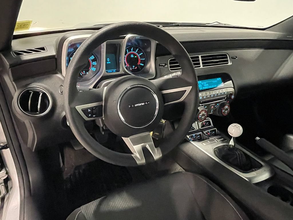 Used 2010 Chevrolet Camaro LT RWD image 67