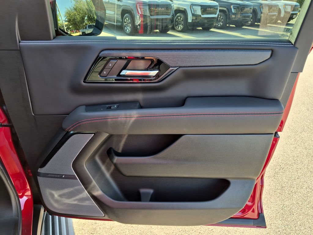 New 2026 GMC Yukon AT4 Ultimate AWD/4WD image 43