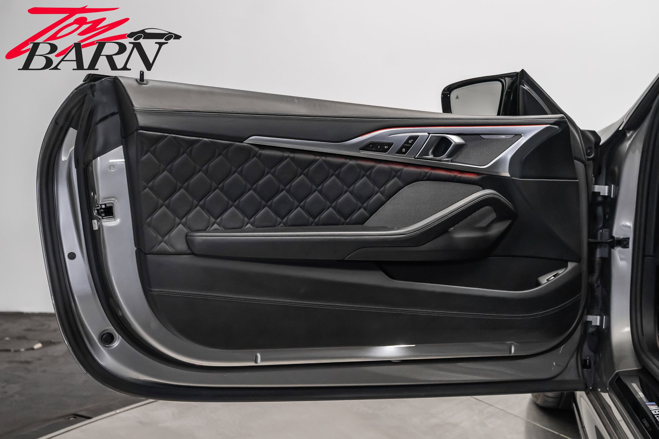 Used 2022 BMW M8 Competition image 28