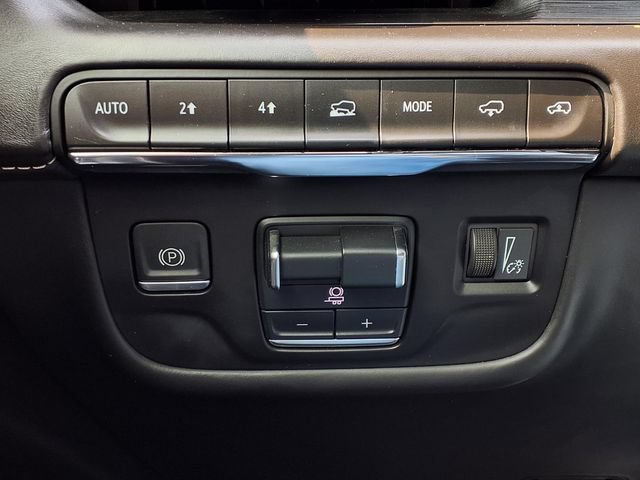 Used 2021 Cadillac Escalade ESV Sport Platinum AWD/4WD image 19