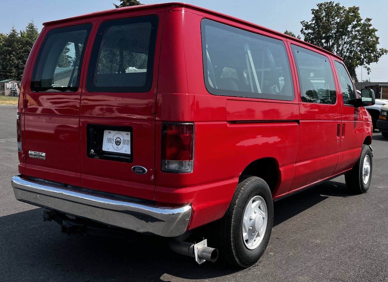 Used 2006 Ford E-350 and Econoline 350 Super Duty Wagon RWD image 5