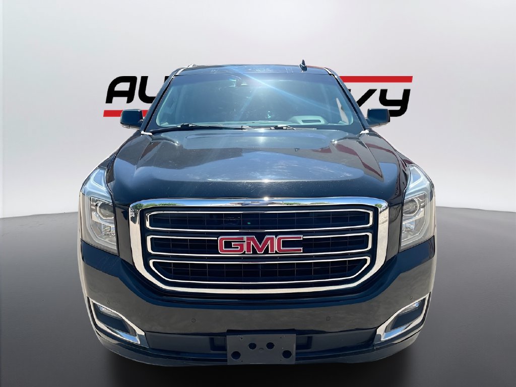 Used 2019 GMC Yukon XL Denali w/ Open Road Package AWD/4WD image 2