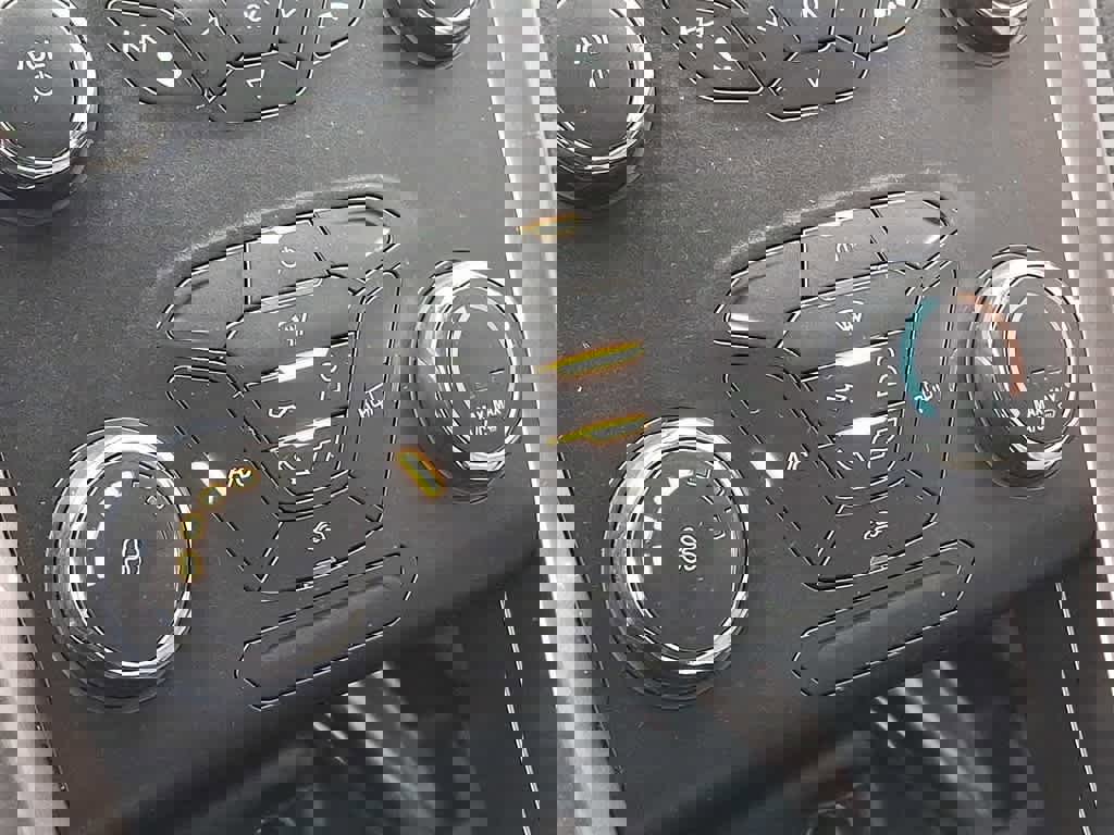 Used 2019 Ford Fusion S image 16