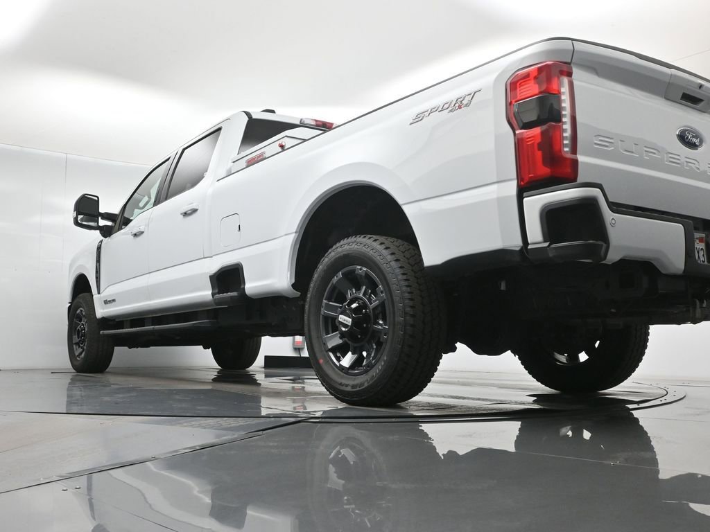 Used 2024 Ford F350 Lariat w/ Lariat Ultimate Package image 54