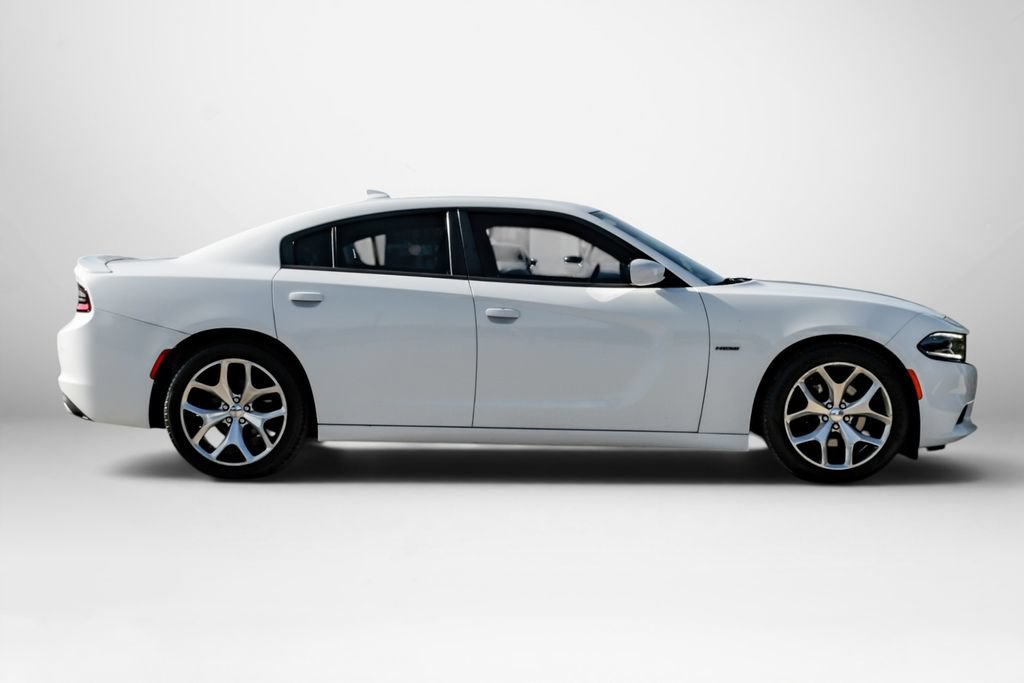 Used 2015 Dodge Charger R/T w/ Plus Group RWD image 5