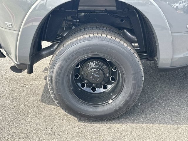 New 2026 RAM 3500 Limited AWD/4WD image 18