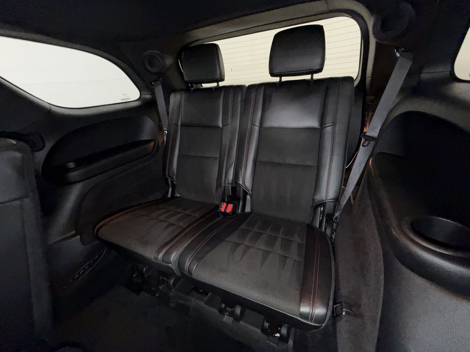 Used 2022 Dodge Durango R/T w/ Blacktop Package AWD/4WD image 26