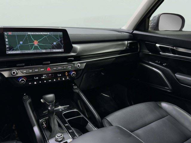 Used 2024 Kia Telluride S FWD image 17