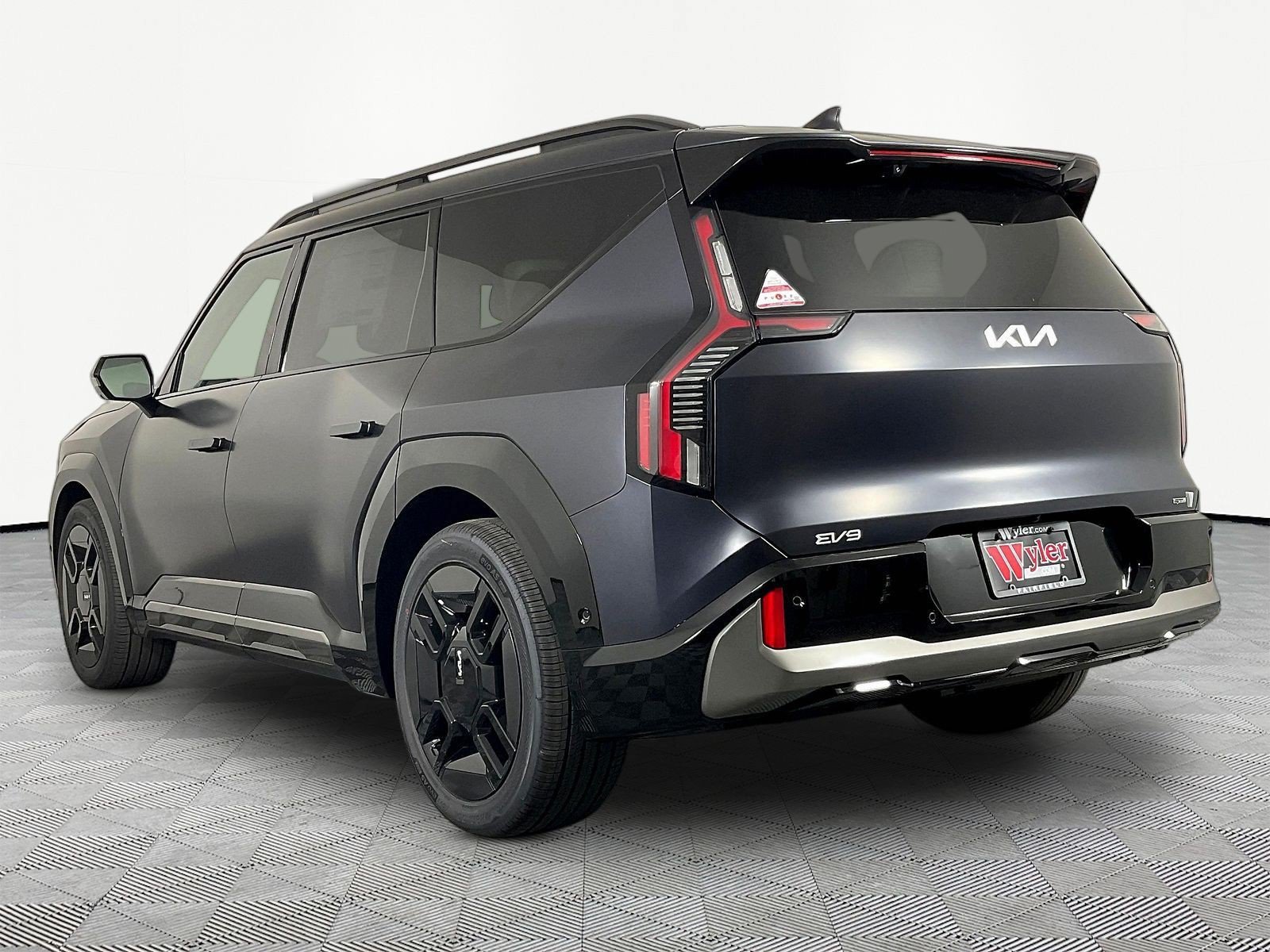 New 2026 Kia EV9 GT-Line AWD/4WD image 4