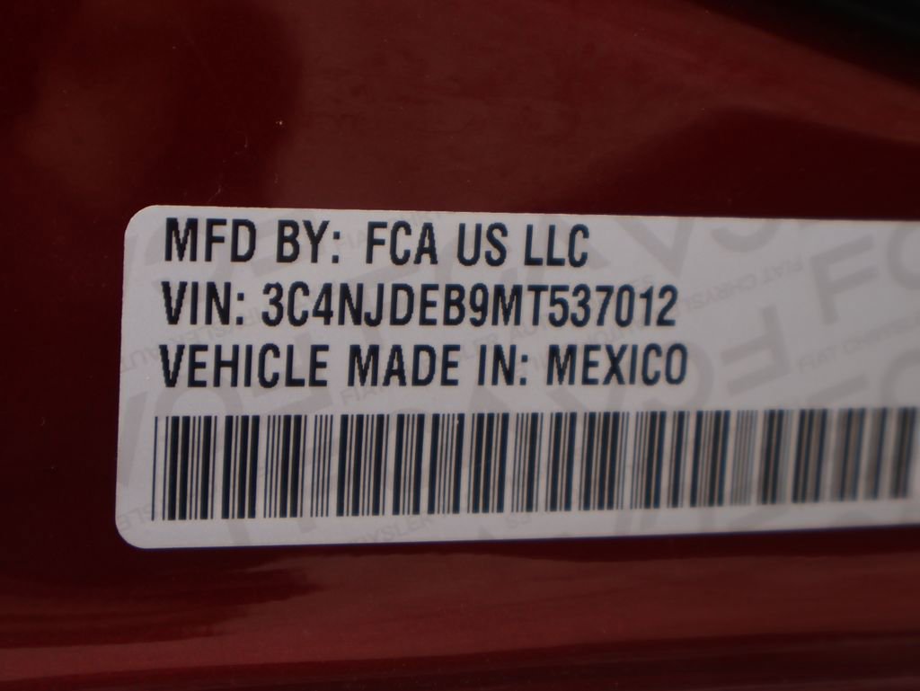 Used 2021 Jeep Compass Latitude AWD/4WD image 39