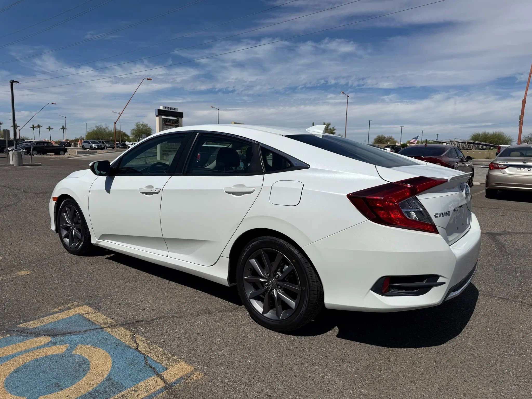 Used 2021 Honda Civic EX image 7