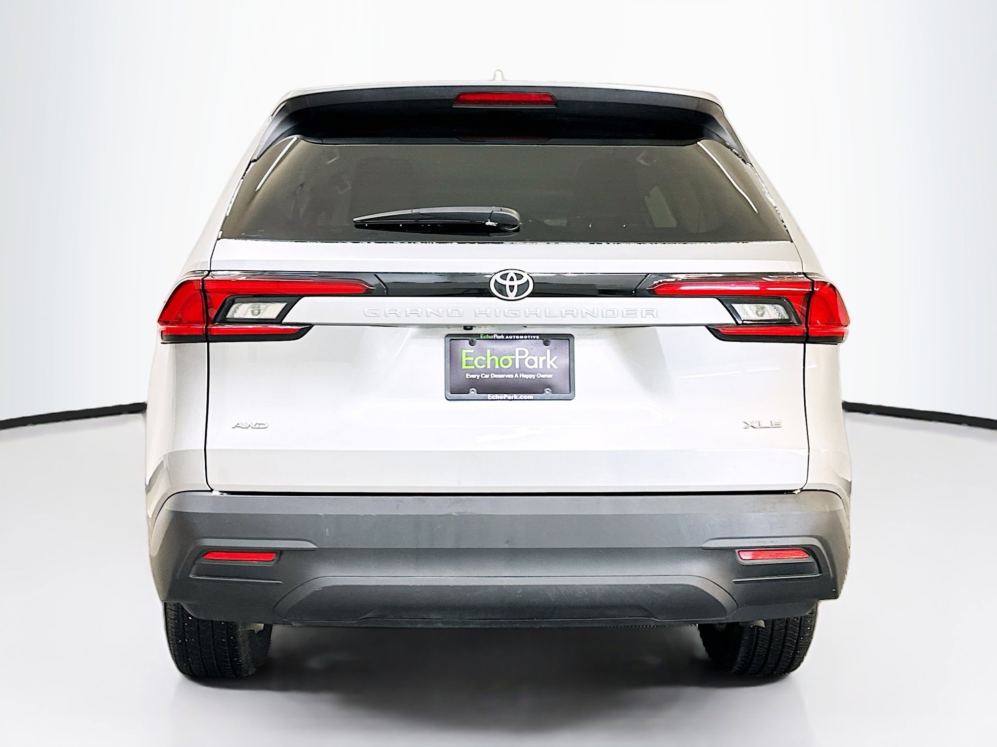 Used 2025 Toyota Grand Highlander AWD image 7