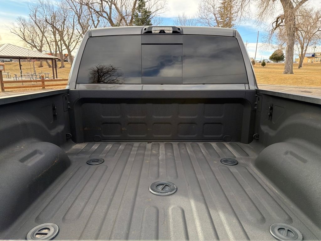 Used 2024 RAM 2500 Laramie w/ Night Edition image 16
