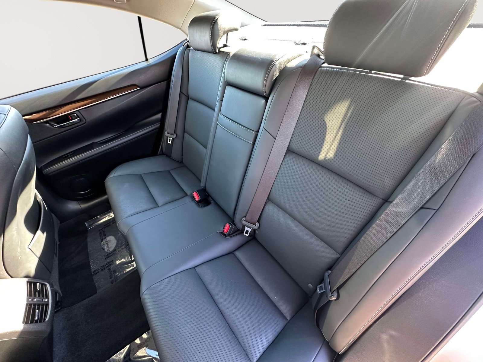 Used 2015 Lexus ES 350 image 33