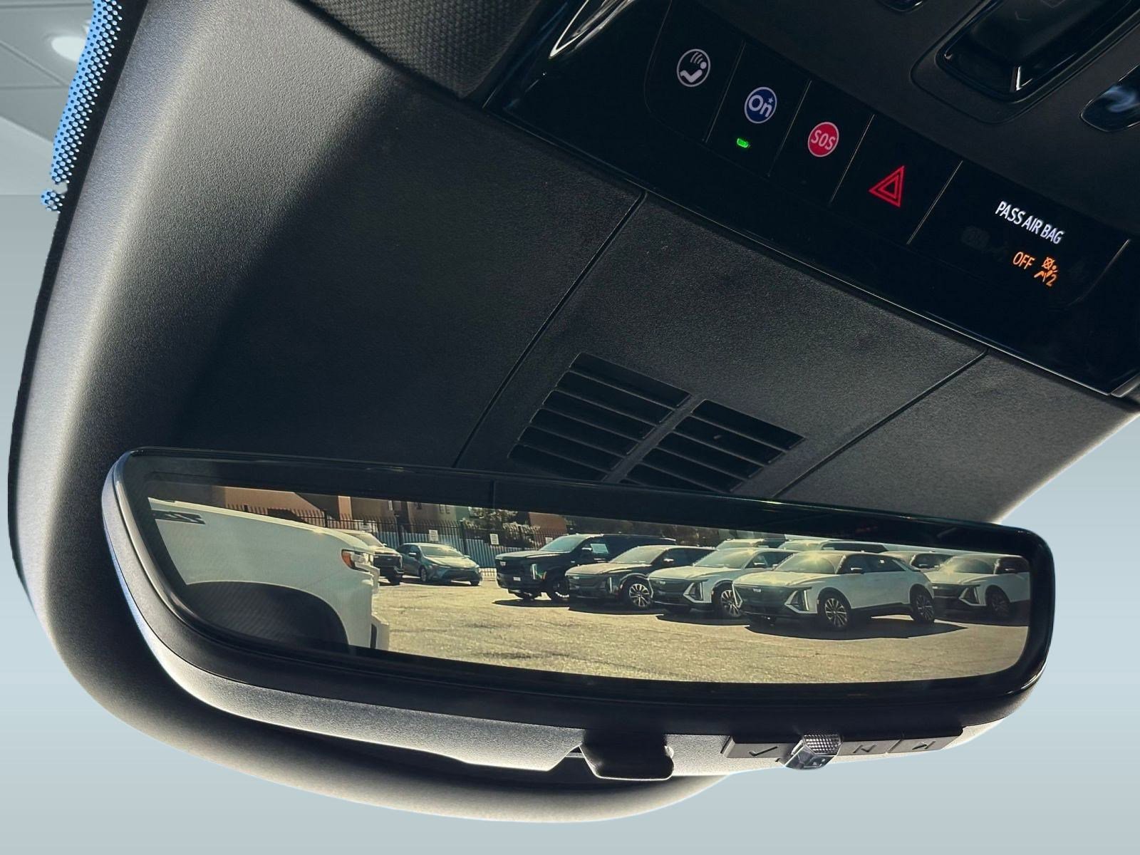 New 2026 Cadillac Lyriq V w/ Exterior Carbon Fiber Package image 19