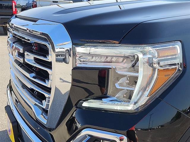 Used 2021 GMC Sierra 1500 SLT RWD image 8