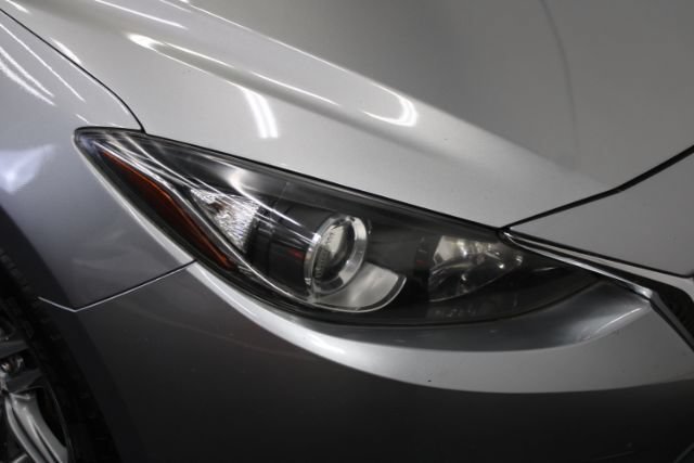 Used 2014 MAZDA MAZDA3 i Sport FWD image 24