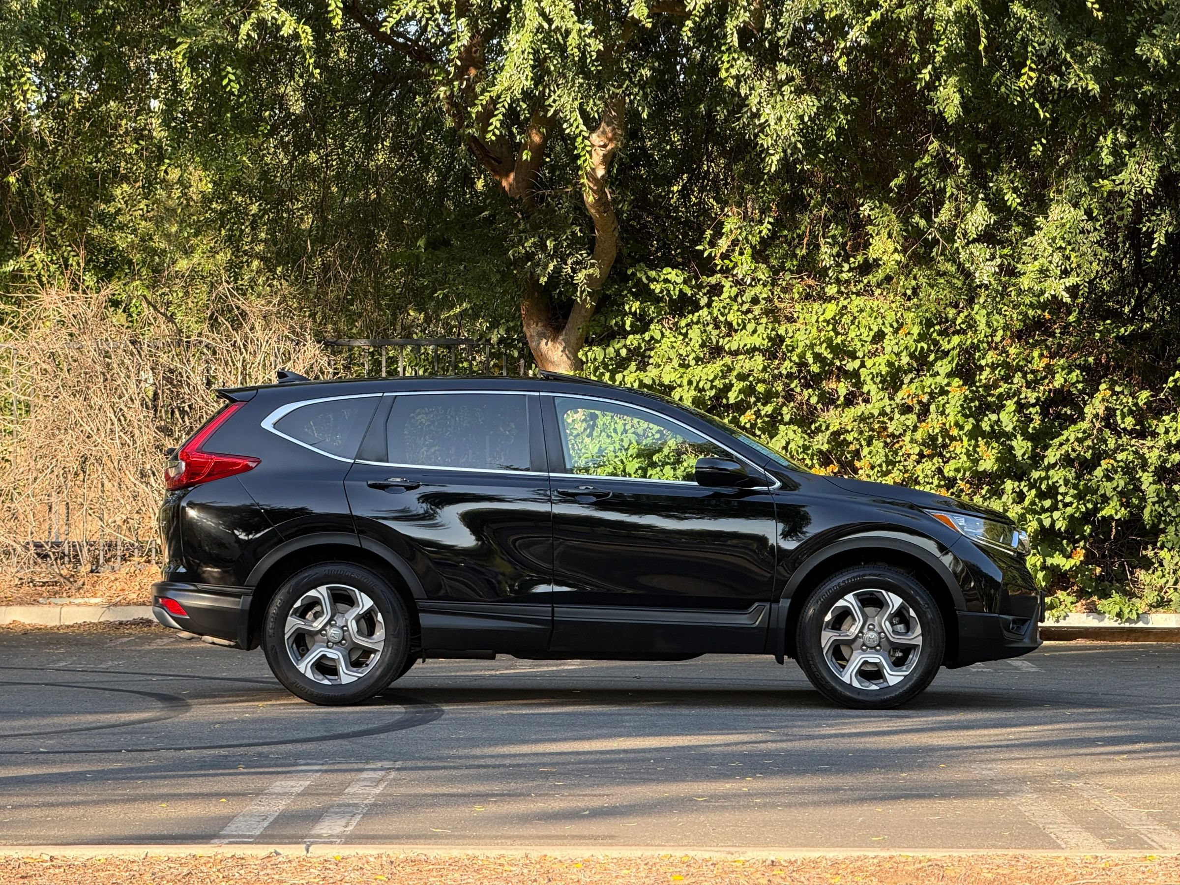 Used 2018 Honda CR-V EX image 5