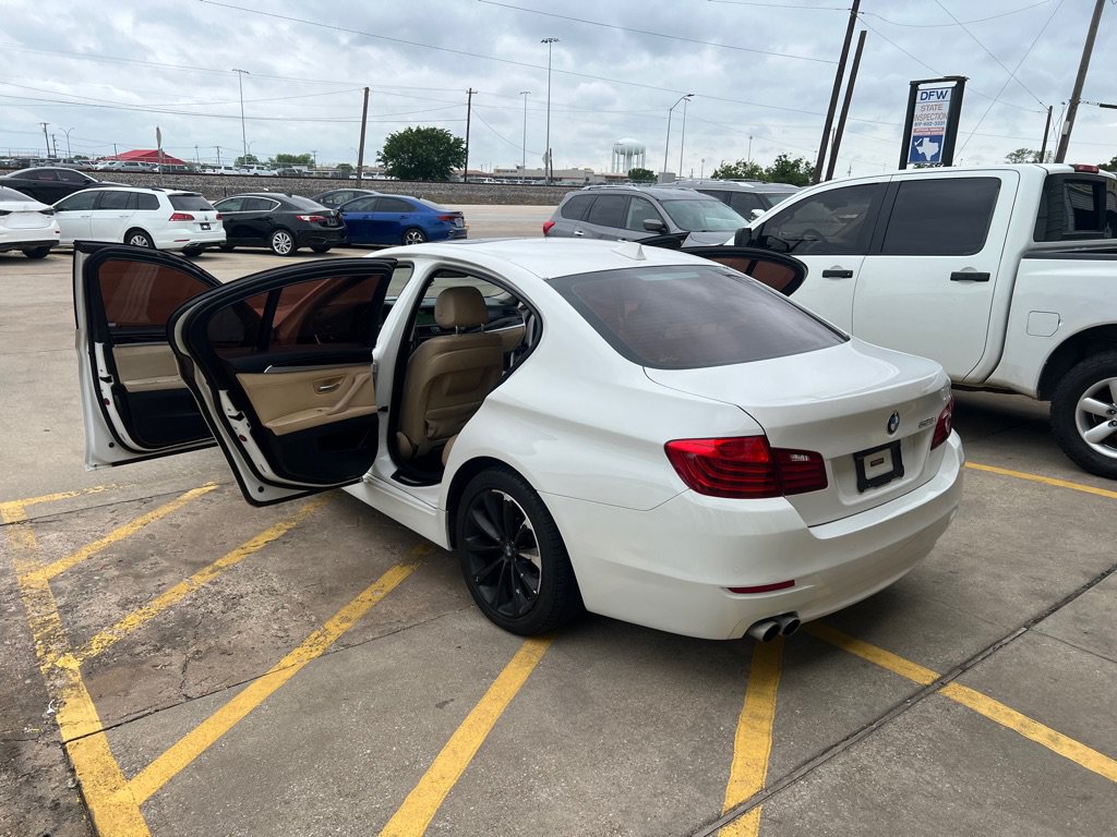 Used 2016 BMW 528i Sedan RWD image 9