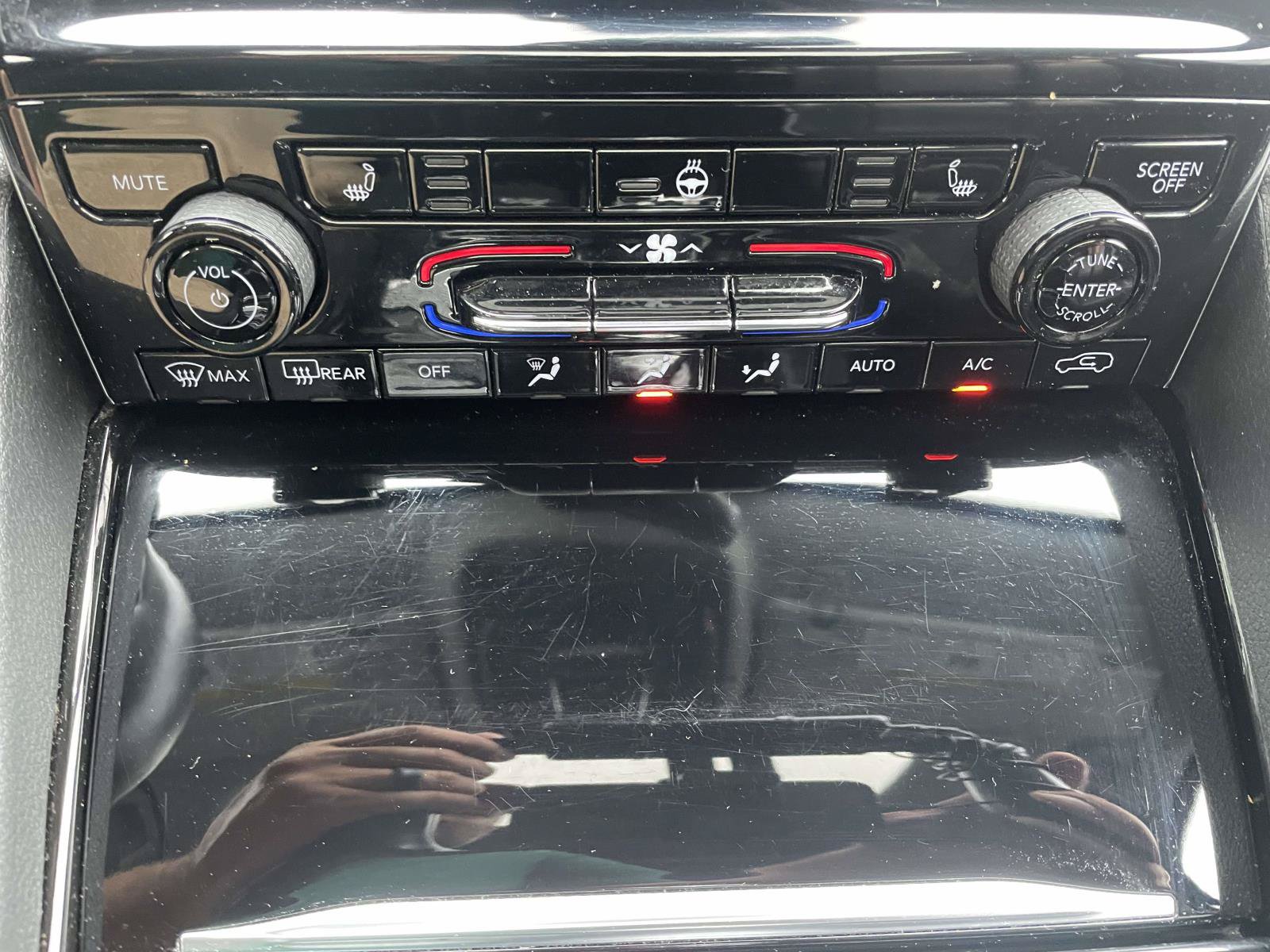 Certified 2021 Jeep Grand Cherokee L Limited AWD/4WD image 32