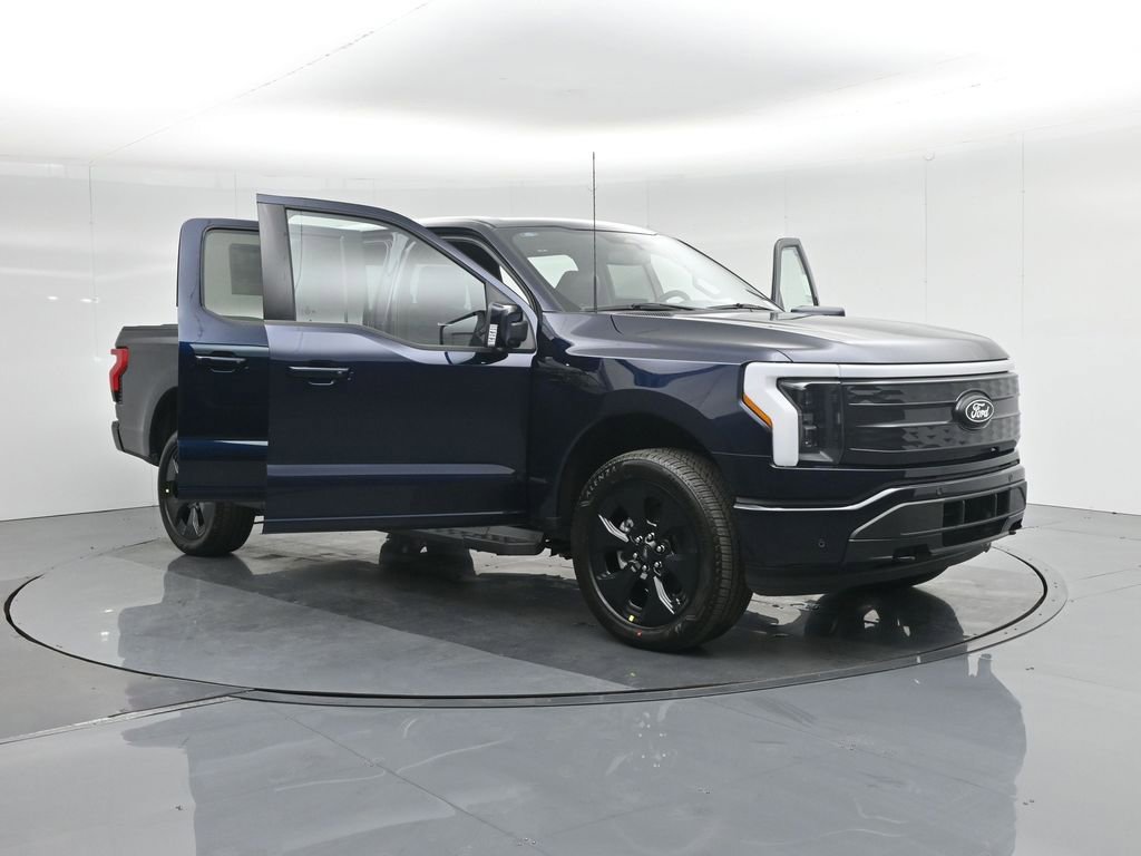 New 2025 Ford F150 Lightning Platinum w/ Dark Elements Package image 34