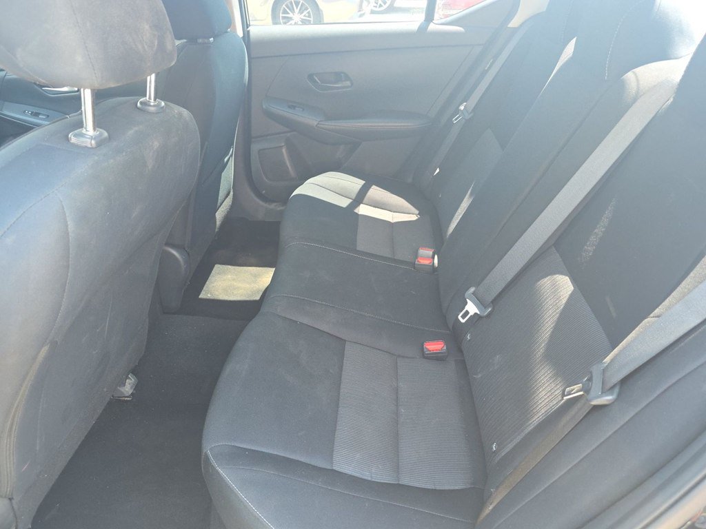 Used 2024 Nissan Sentra SV FWD image 4