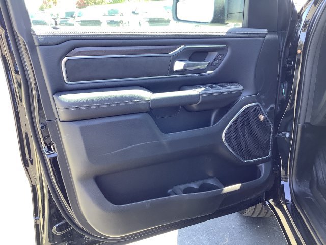 New 2026 RAM 1500 Laramie AWD/4WD image 9