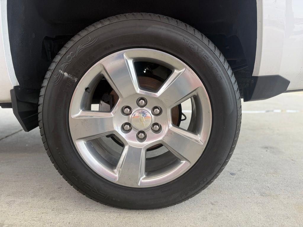 Used 2018 Chevrolet Silverado 1500 LT w/ Texas Edition RWD image 11
